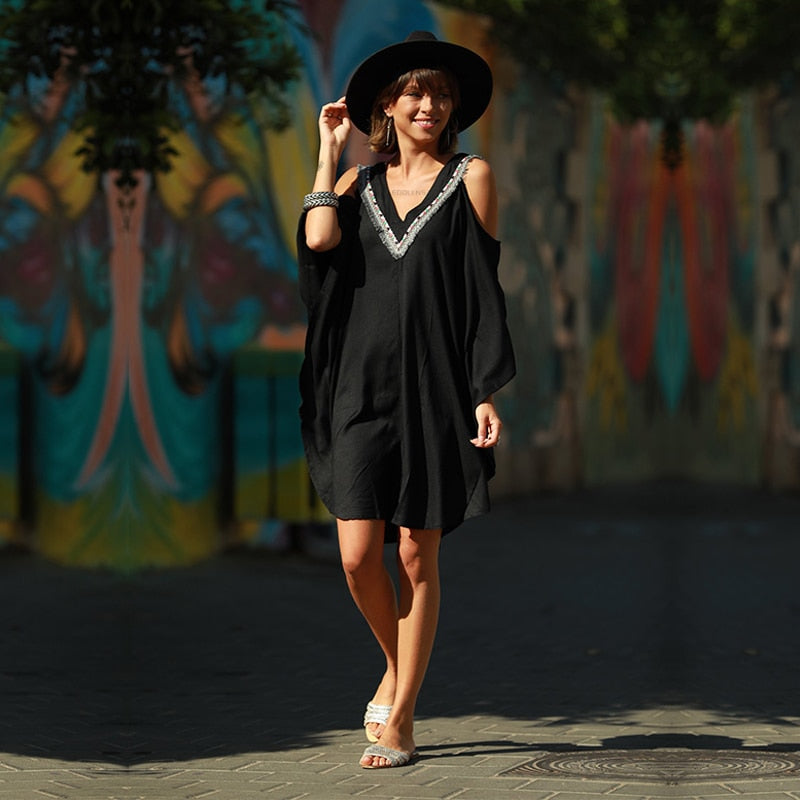 2023 Sexy Cold Shoulder V Neck Bats Sleeve Loose Summer Beach Dress Plus Size Women Beachwear Kaftan Black Dresses Q943